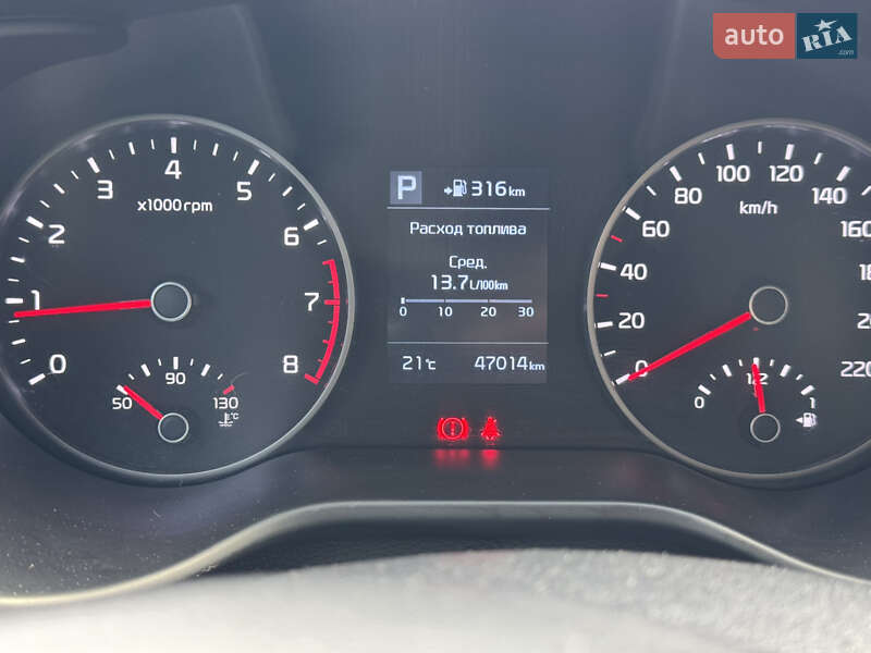 Внедорожник / Кроссовер Kia Rio X-Line 2018 в Вольногорске