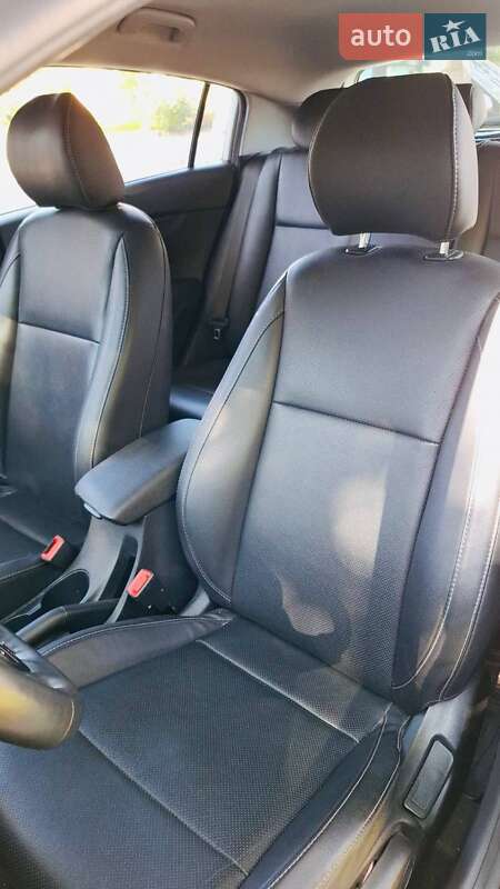 Внедорожник / Кроссовер Kia Rio X-Line 2019 в Кременчуге фото 13 Внедорожник / Кроссовер Kia Rio X-Line 2019 в Кременчуге