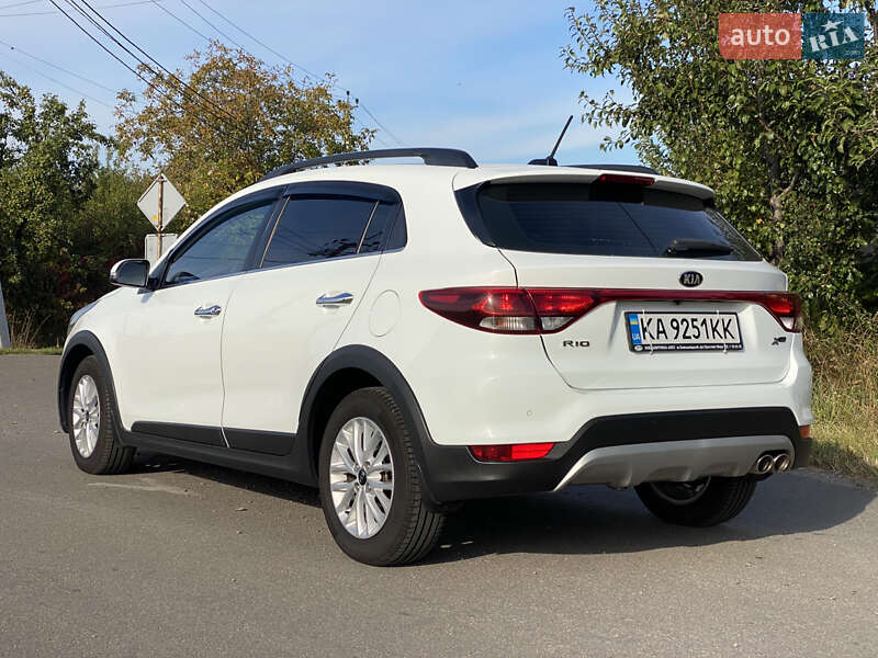 Внедорожник / Кроссовер Kia Rio X-Line 2018 в Киеве