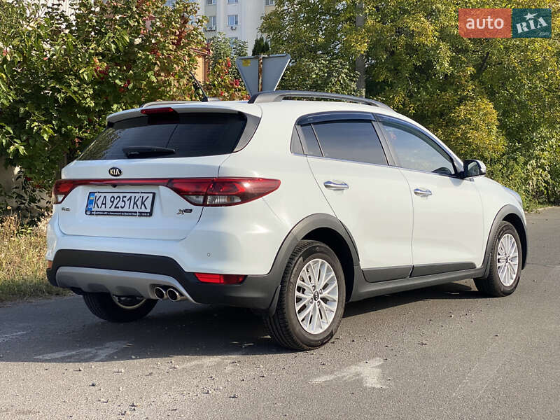 Внедорожник / Кроссовер Kia Rio X-Line 2018 в Киеве