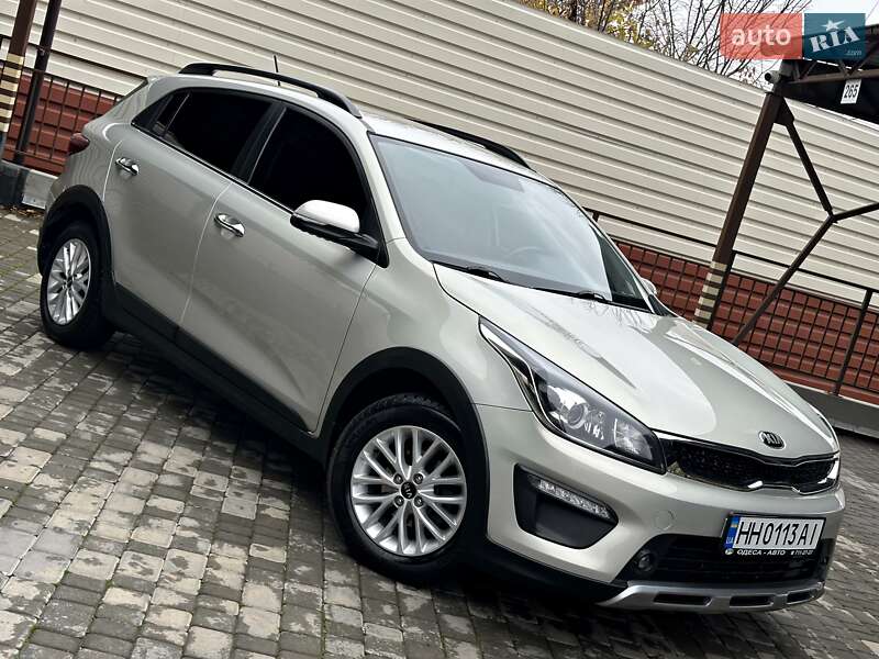 Внедорожник / Кроссовер Kia Rio X-Line 2018 в Одессе