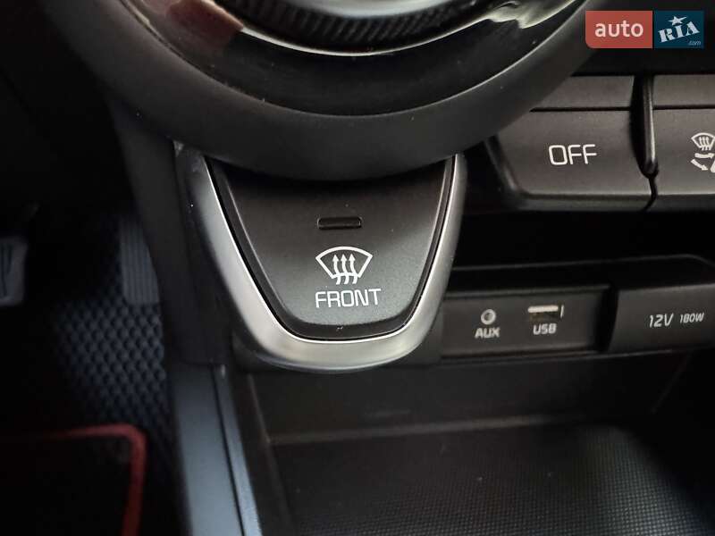 Позашляховик / Кросовер Kia Rio X-Line 2018 в Києві фото 58 Позашляховик / Кросовер Kia Rio X-Line 2018 в Києві