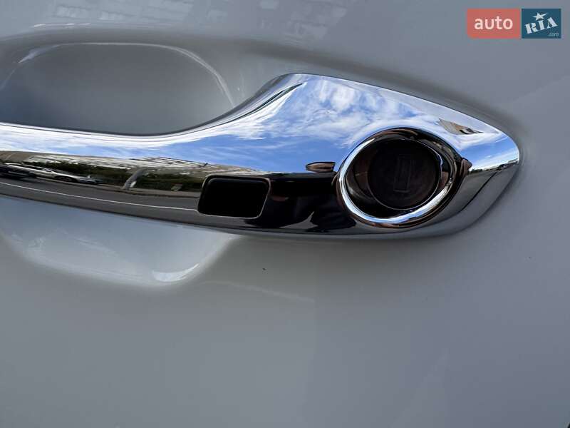 Позашляховик / Кросовер Kia Rio X-Line 2018 в Києві фото 62 Позашляховик / Кросовер Kia Rio X-Line 2018 в Києві