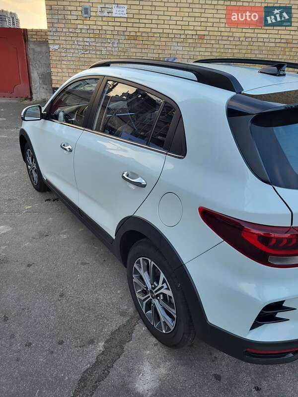 Kia Rio X 2021