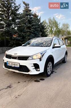 Внедорожник / Кроссовер Kia Rio X 2021 в 