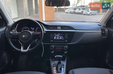 Позашляховик / Кросовер Kia Rio X 2021 в 