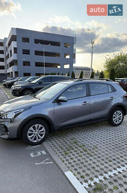 Внедорожник / Кроссовер Kia Rio X 2021 в 