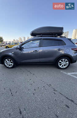 Позашляховик / Кросовер Kia Rio X 2021 в  фото 12 Позашляховик / Кросовер Kia Rio X 2021 в