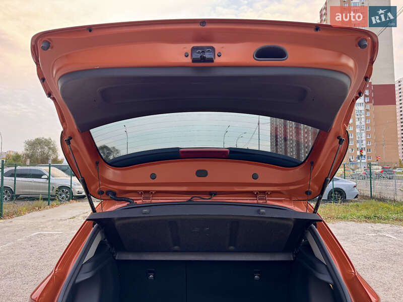 Позашляховик / Кросовер Kia Rio X 2021 в Києві фото 39 Позашляховик / Кросовер Kia Rio X 2021 в Києві