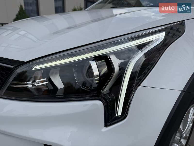 Внедорожник / Кроссовер Kia Rio X 2021 в Киеве
