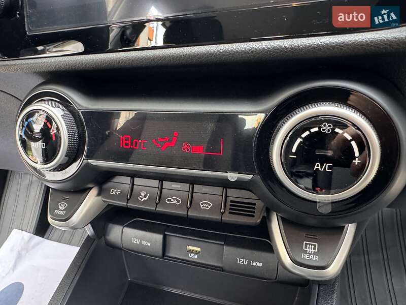 Внедорожник / Кроссовер Kia Rio X 2021 в Киеве