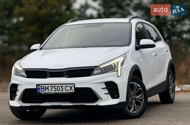 Внедорожник / Кроссовер Kia Rio X 2022 в Мене