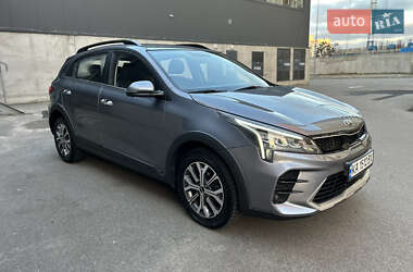 Позашляховик / Кросовер Kia Rio X 2021 в Києві
