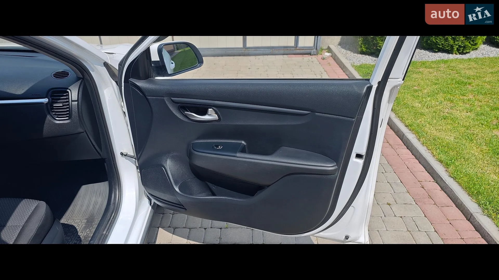 2021 Kia Rio - мініатюра 12