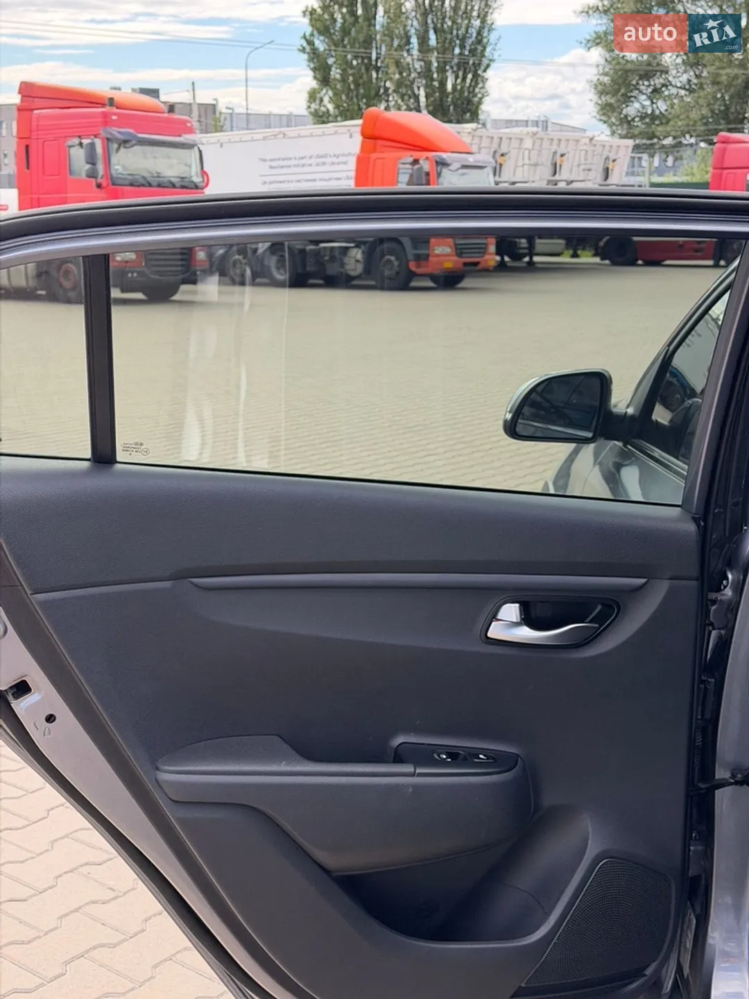 2021 Kia Rio - мініатюра 30