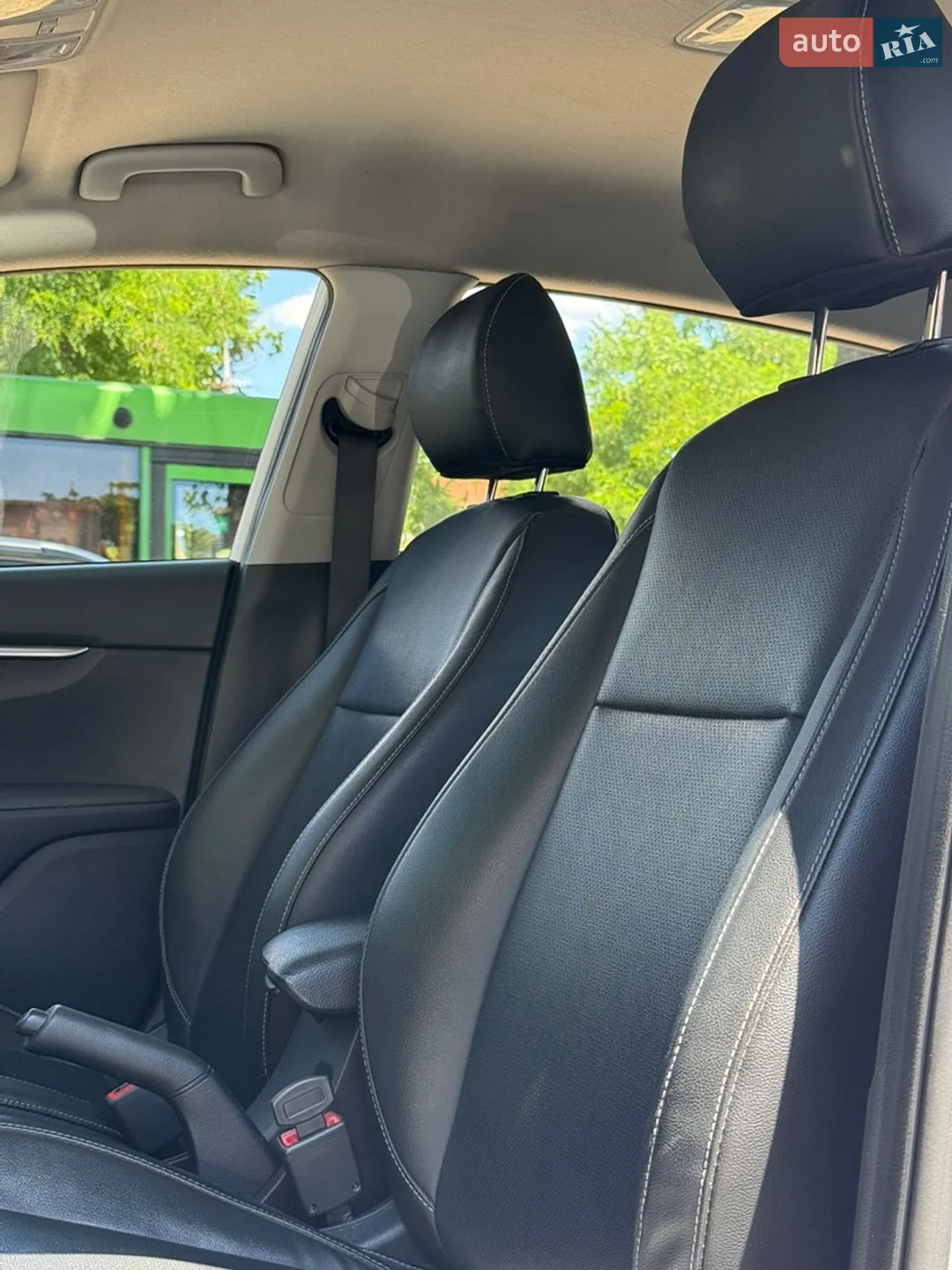 2021 Kia Rio - мініатюра 11