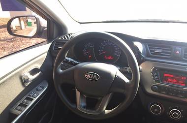 Седан Kia Rio 2012 в Днепре