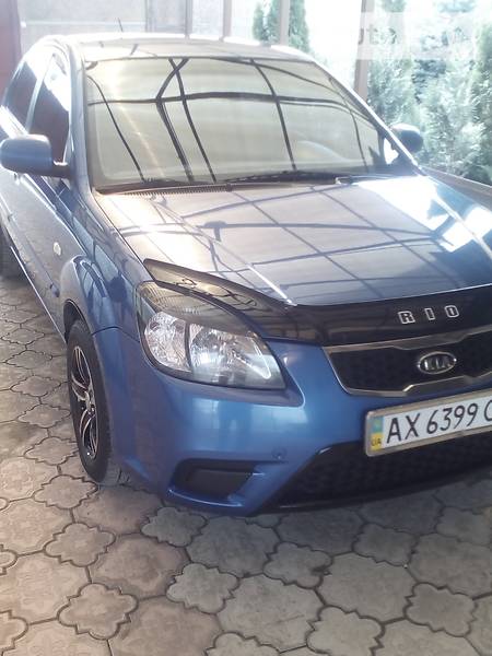 Седан Kia Rio 2011 в Харькове