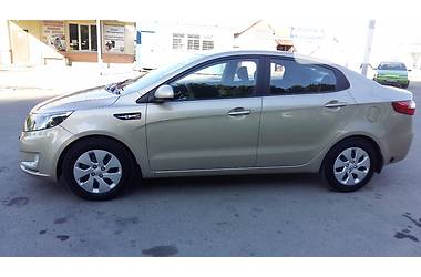 Седан Kia Rio 2012 в Белой Церкви