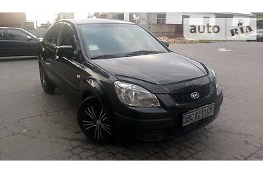 Седан Kia Rio 2008 в Львові