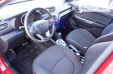 Седан Kia Rio 2013 в Киеве