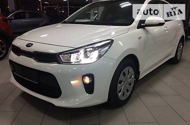 Хэтчбек Kia Rio 2018 в Ровно