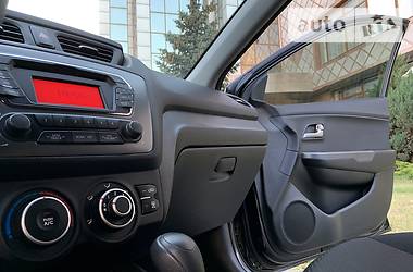 Седан Kia Rio 2014 в Одессе