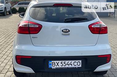 Хэтчбек Kia Rio 2016 в Хмельницком