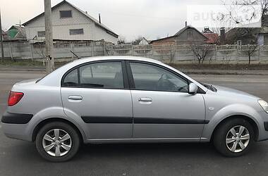 Седан Kia Rio 2009 в Виннице