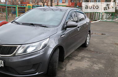 Седан Kia Rio 2011 в 