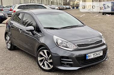 Хэтчбек Kia Rio 2016 в Киеве