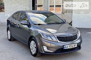 Седан Kia Rio 2011 в Києві