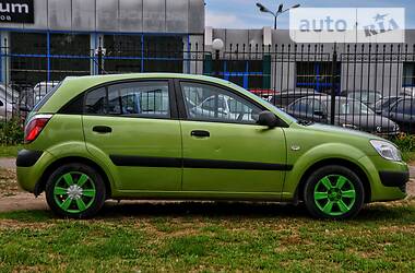 Хэтчбек Kia Rio 2007 в Николаеве