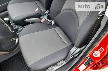 Хетчбек Kia Rio 2008 в 
