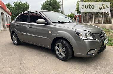 Седан Kia Rio 2011 в Харькове