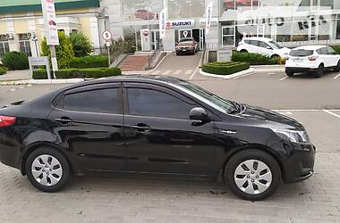 Седан Kia Rio 2011 в Черкассах