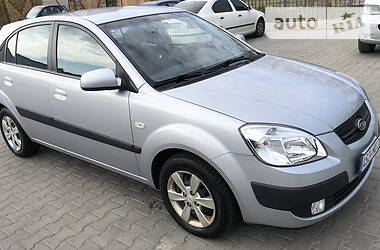 Хетчбек Kia Rio 2008 в Києві