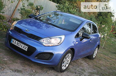 Хэтчбек Kia Rio 2011 в Киеве