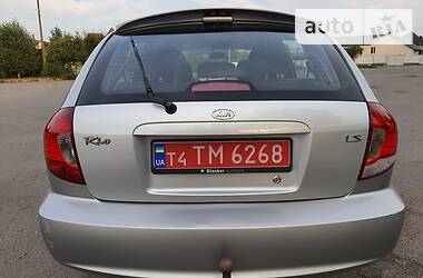 Универсал Kia Rio 2004 в Хмельницком