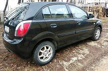 Хэтчбек Kia Rio 2010 в Львове