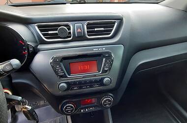 Седан Kia Rio 2013 в Киеве