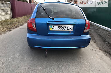 Универсал Kia Rio 2004 в Киеве