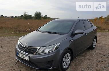 Седан Kia Rio 2013 в Одессе