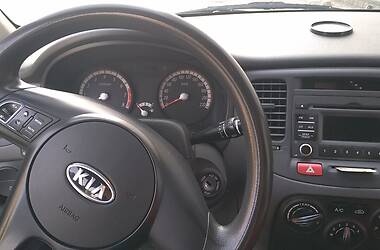 Седан Kia Rio 2011 в Броварах