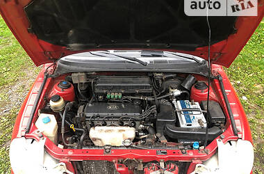 Седан Kia Rio 2002 в 