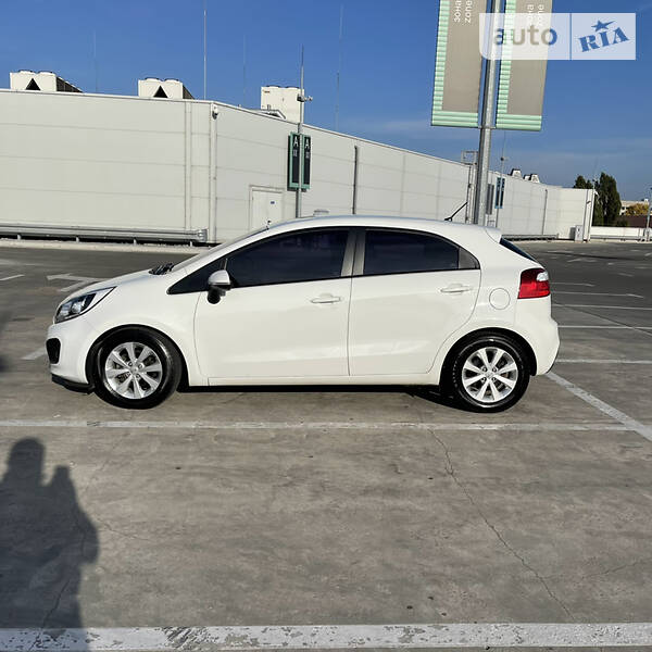 Хетчбек Kia Rio 2013 в Києві