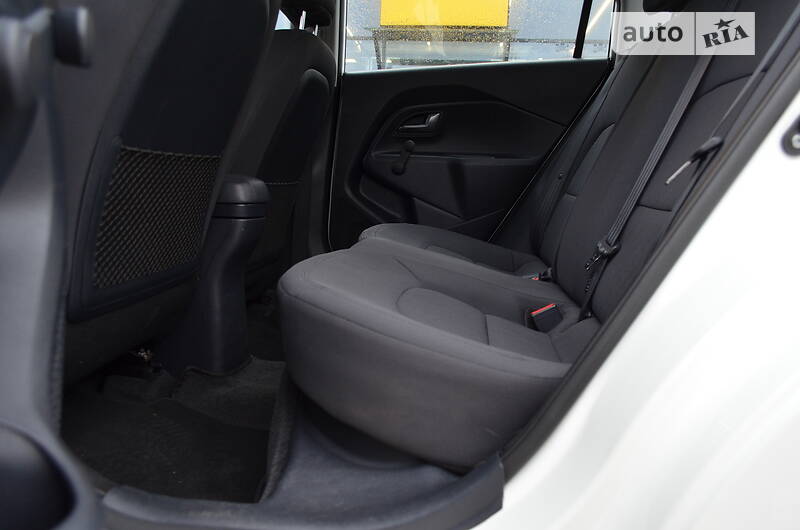 Седан Kia Rio 2015 в Одессе