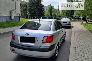 Седан Kia Rio 2008 в Луцке