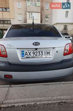 Седан Kia Rio 2005 в Черкассах фото 3 Седан Kia Rio 2005 в Черкассах