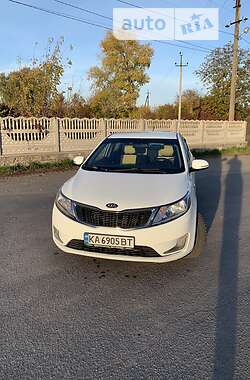 Седан Kia Rio 2013 в Виннице